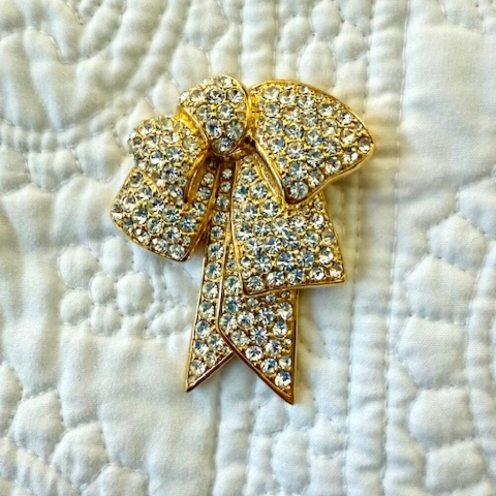 Nolan Miller Bow Brooch Pin